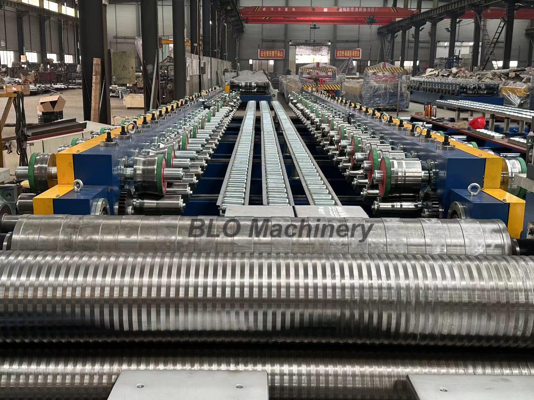 Jak&eacute; jsou kl&iacute;čov&eacute; vlastnosti v&yacute;robn&iacute; linky kontinu&aacute;ln&iacute;ch sendvičov&yacute;ch panelů PIR?