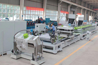 Machine de fabrication de murs ondul&eacute;s pour silos &agrave; grains