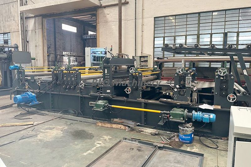 Machine de formage de toit inclin&eacute; pour entrep&ocirc;t de riz